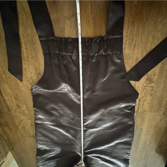 SILENCE & NOISE BLACK SATIN URBAN OUTFITTERS MARGO OVERALLS SIZE SMALL - Picture 15 of 16